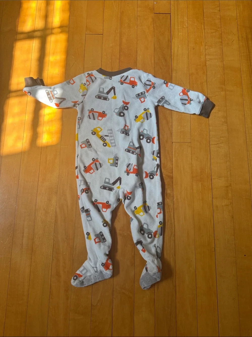 Carter's white Footed One-Piece Pajamas with Construction Vehicles size 12M